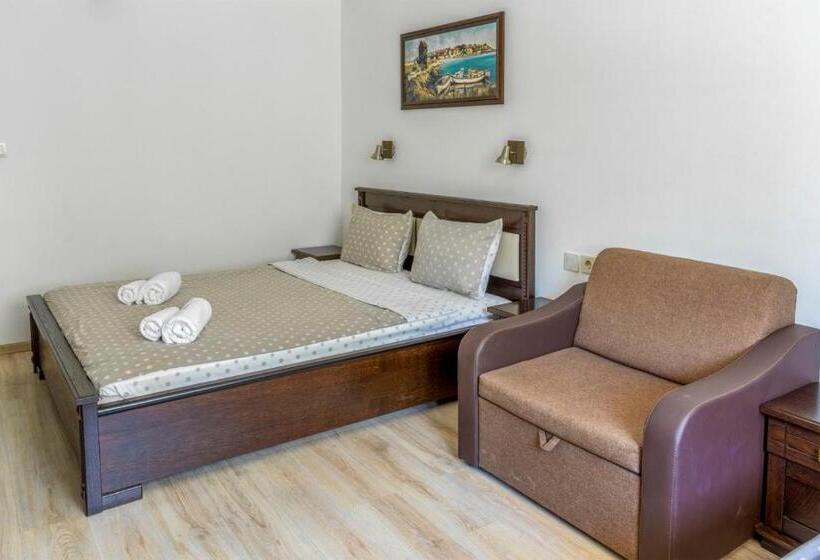 اتاق لوکس با بالکن, Sunny Paradise Ll   Daniela Wellness And Spa