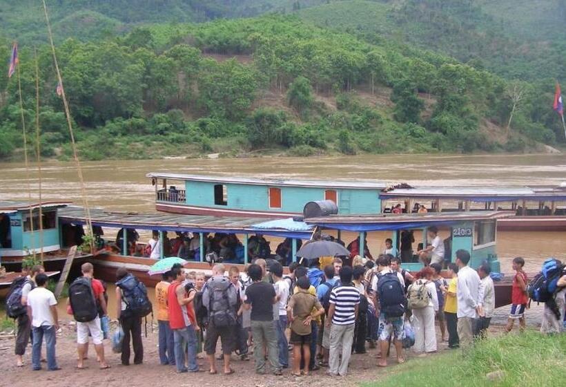 Апартаменты 1 Спальня Вид на Сад, Mekong Backpackers Pakbeng