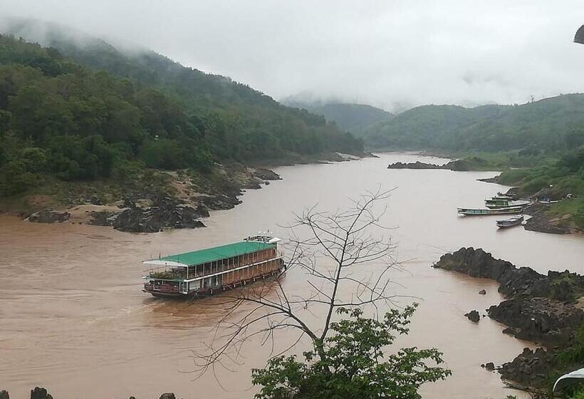 Апартаменты 1 Спальня Вид на Сад, Mekong Backpackers Pakbeng