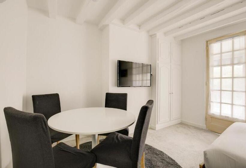 سوییت, Les Chambres Lune