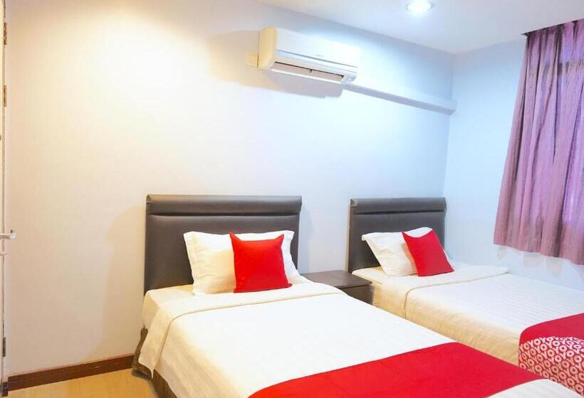 디럭스 룸, Utama Inn By Oyo Rooms