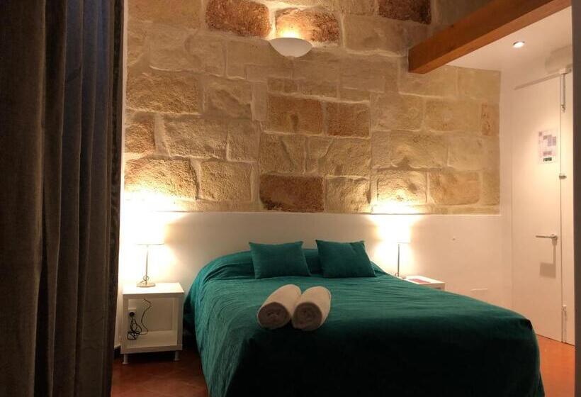 Номер Стандарт, Hostel Menorca