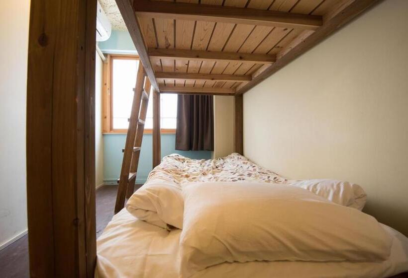 Номер Стандарт Совместная Ванная, Hostel Q