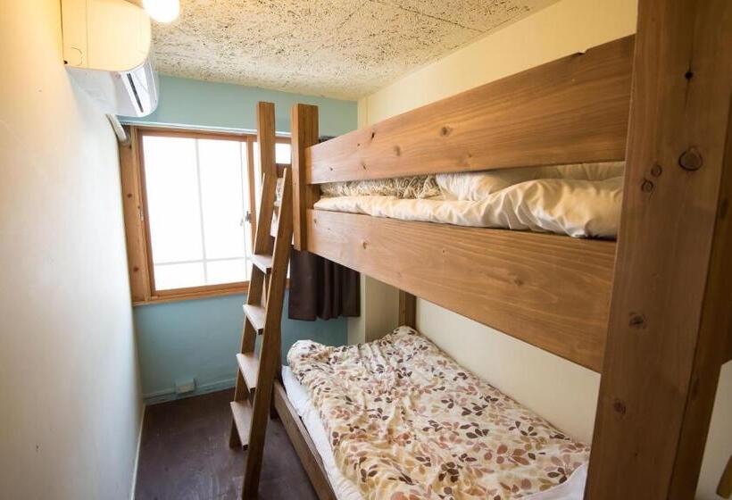 Номер Стандарт Совместная Ванная, Hostel Q