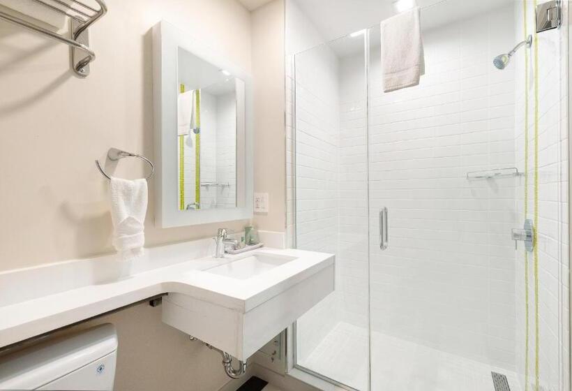 Quarto standard interior, Best Western Red Coach Inn