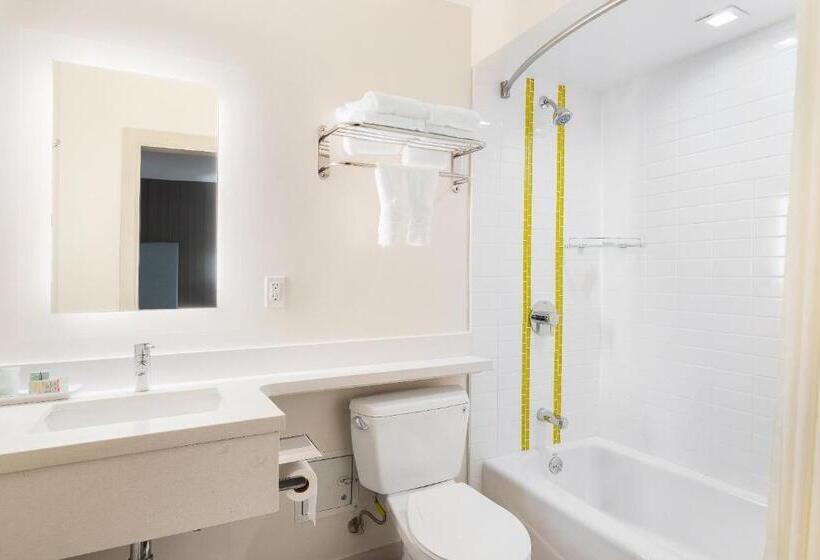 Quarto standard interior, Best Western Red Coach Inn