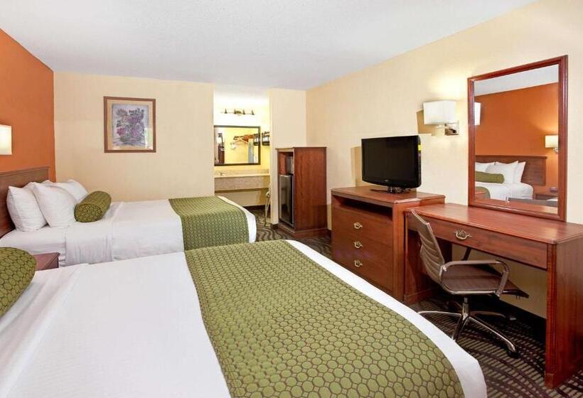 Номер Deluxe, Days Inn By Wyndham Acworth