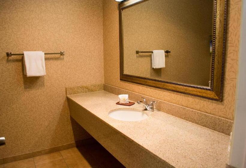 Номер Deluxe Адаптированный для Инвалидов, Days Inn By Wyndham Klamath Falls