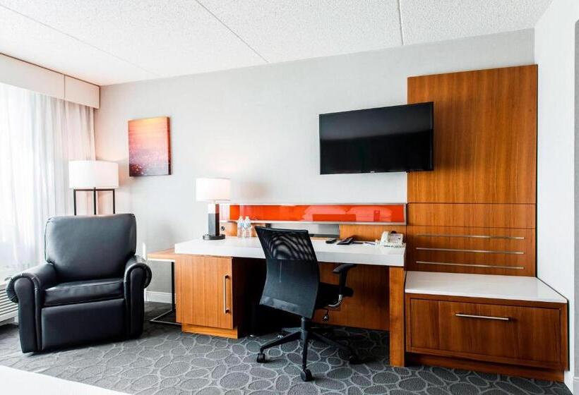 Стандартный Номер Кровать Кинг, Delta Hotels By Marriott Fargo
