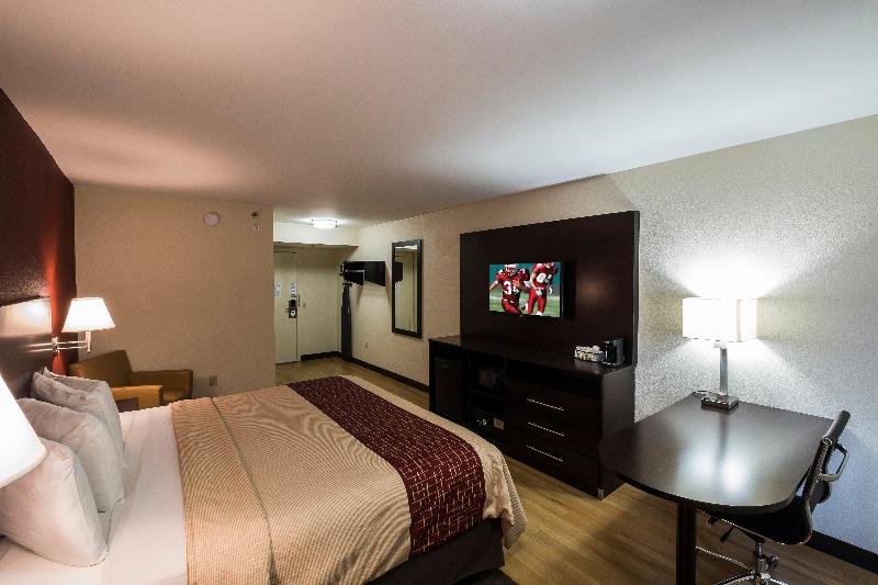 Номер Superior Кровать Кинг, Red Roof Inn Plus+ Houston   Energy Corridor