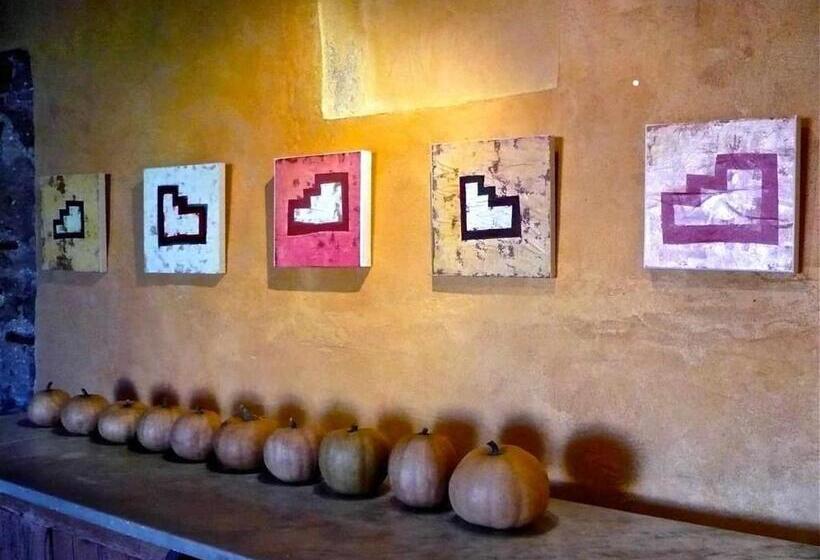 Номер Стандарт, Rural Hd Riudebitlles Art I Allotjament