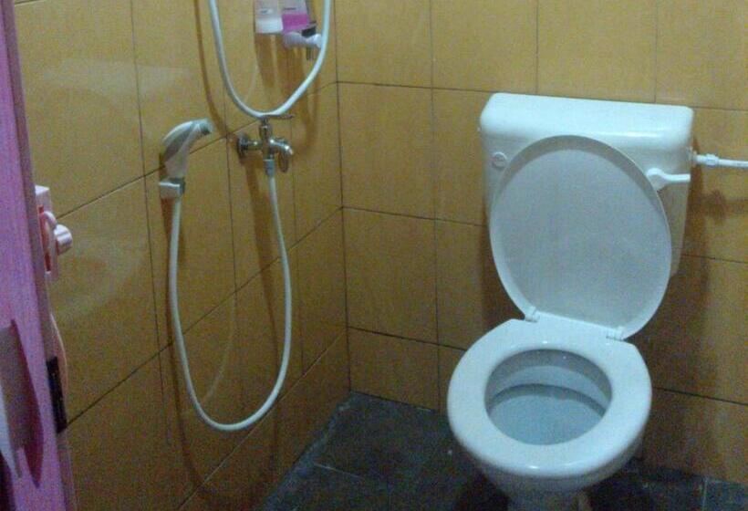 Семейный Номер, Hijrah Hotel Alor Setar