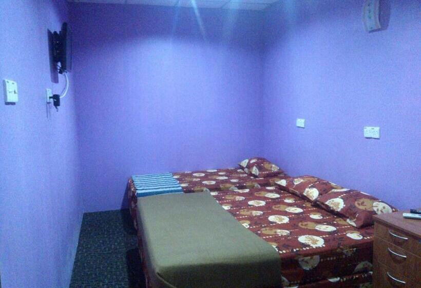 Семейный Номер, Hijrah Hotel Alor Setar
