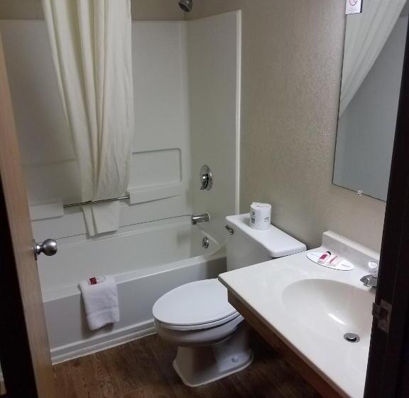 Номер Deluxe, Super 8 By Wyndham Houghton Lake