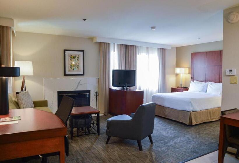 스탠다드 스튜디오, Residence Inn La Mirada Buena Park
