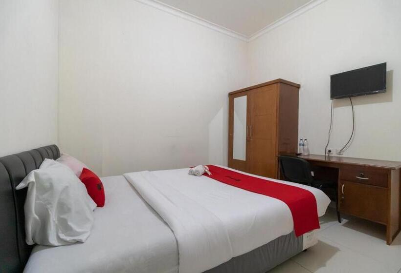 Номер Стандарт, Reddoorz Near Universitas Esa Unggul Bekasi Harapan Indah