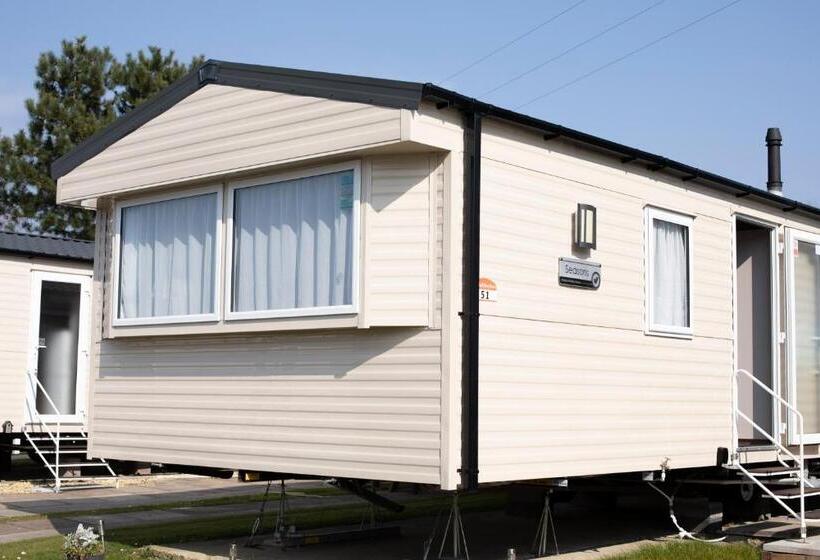 اتاق استاندارد, 51 Lytchett Bay View, 3 Bed, Rockley Park Poole