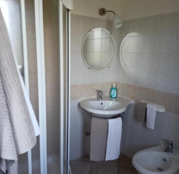 Номер Стандарт с Балконом, Il Faggio 17 B&b
