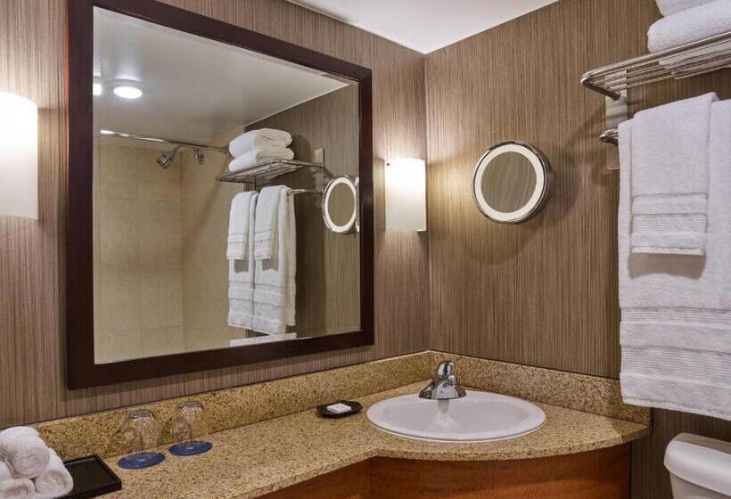 Suíte Executiva Cama king, Courtland Grand Hotel, Trademark Collection By Wyndham Former Sheraton Atlanta