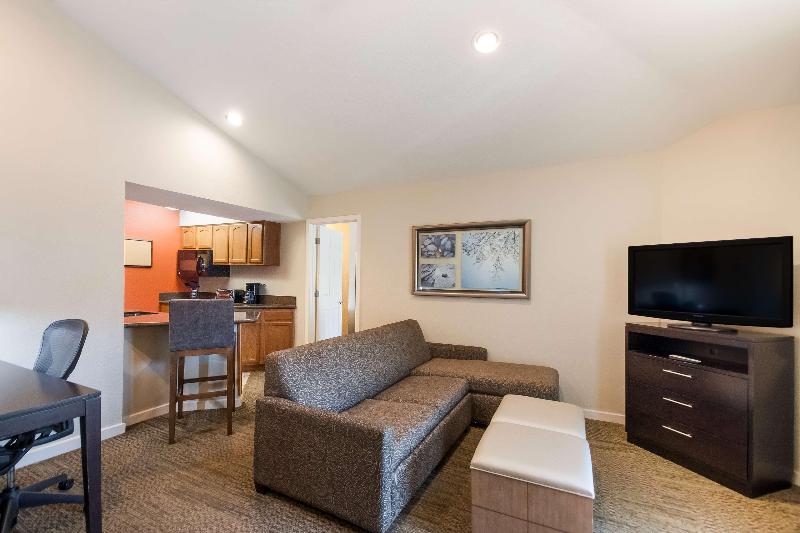 스위트 킹사이즈 침대, Sonesta Es Suites Dulles Airport