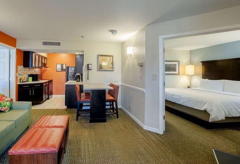 סוויטת 2 חדרי שינה, Sonesta Es Suites Orlando  Lake Buena Vista