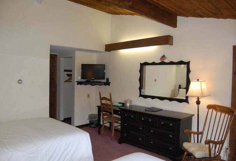 Номер Deluxe, Summit Lodge