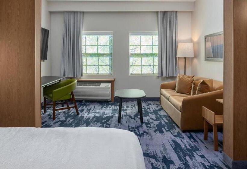 스위트, Fairfield Inn & Suites Morganton Historic Downtown