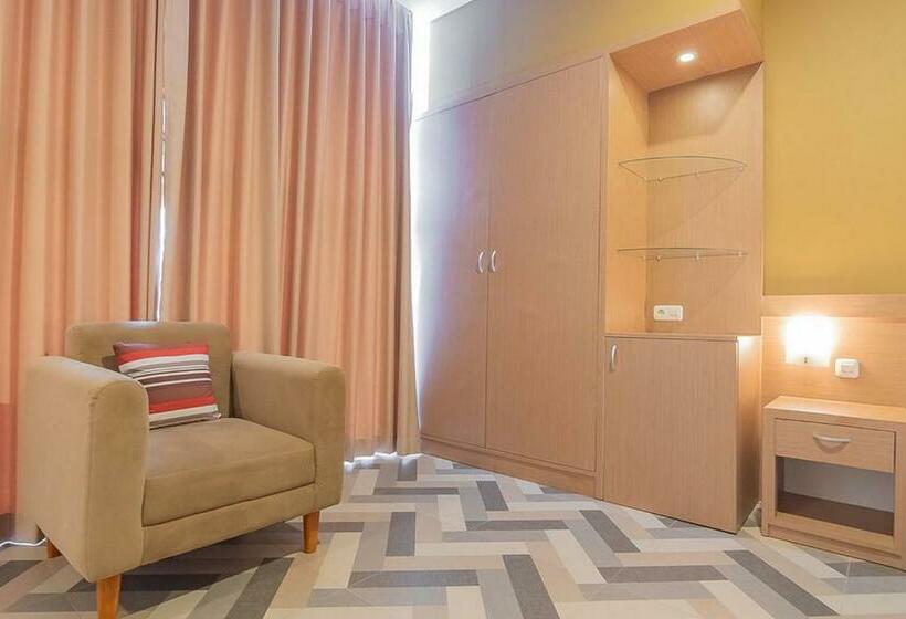 Номер Стандарт, Reddoorz Syariah @ Villa Grand Mutiara Tasikmalaya