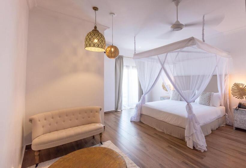 اتاق لوکس با چشم‌انداز دریا, Amani Boutique Hotel   Small Luxury Hotels Of The World