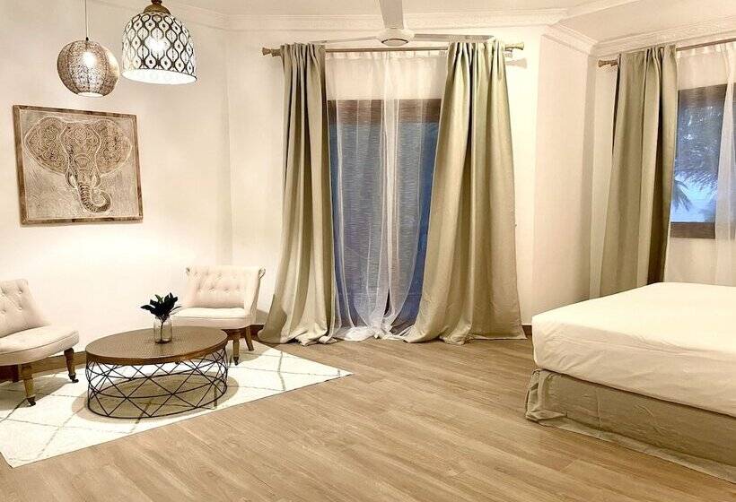 اتاق لوکس با چشم‌انداز دریا, Amani Boutique Hotel   Small Luxury Hotels Of The World