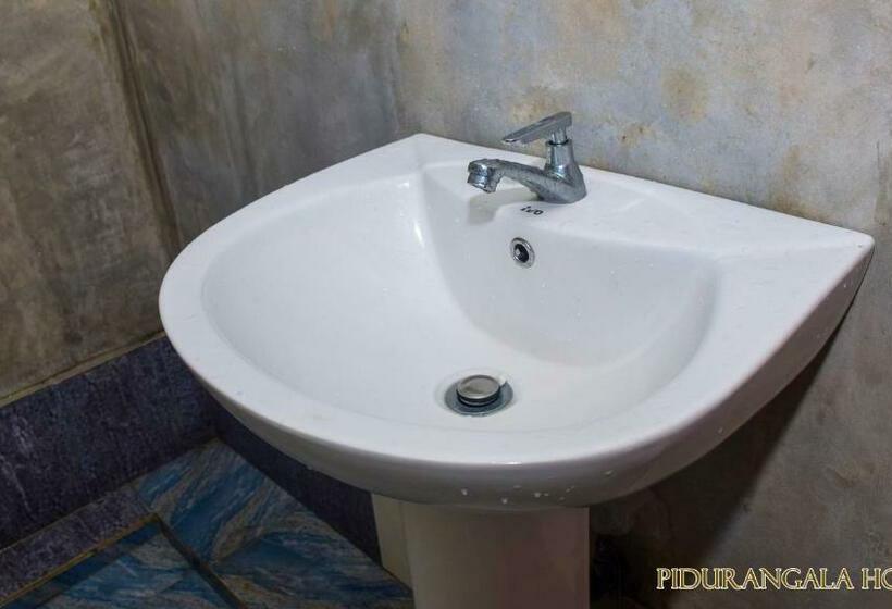 מיטה בחדר משותף, Pidurangala Hostel