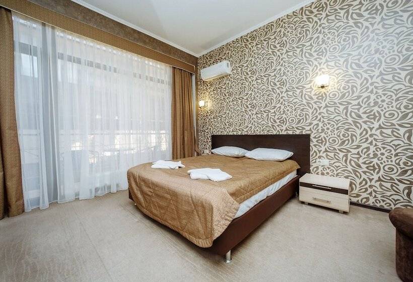 标准间, Bliss House