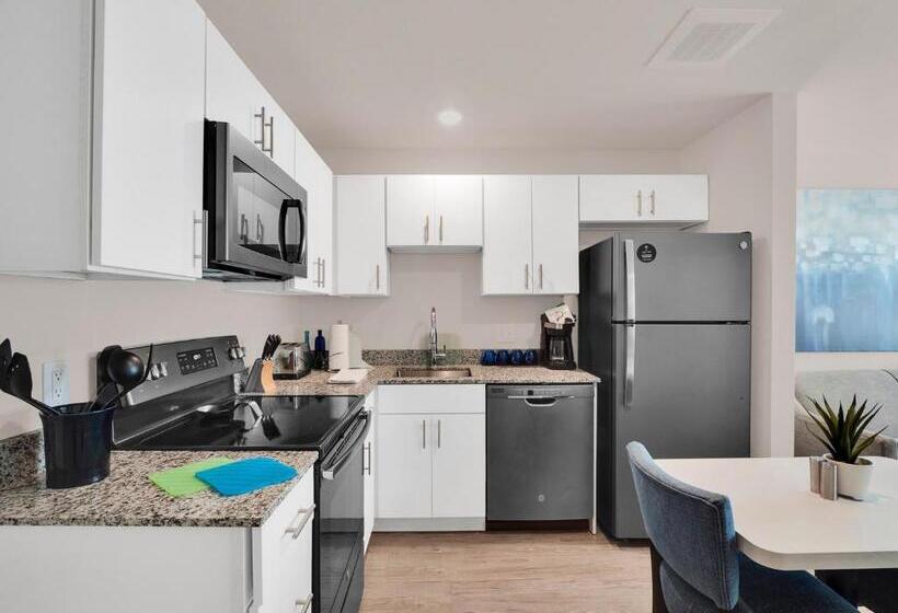 جناح, Waterwalk Extended Stay By Wyndham Raleigh   Rtp