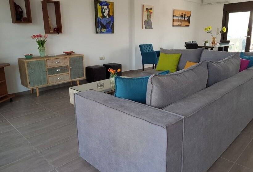 Дом 3 Спальни, Angela S Sea View 3 Bd House