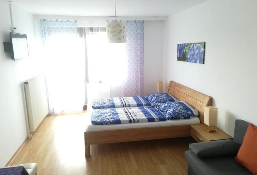 Четырехместный Номер Стандарт, Frühstückspension See Panorama