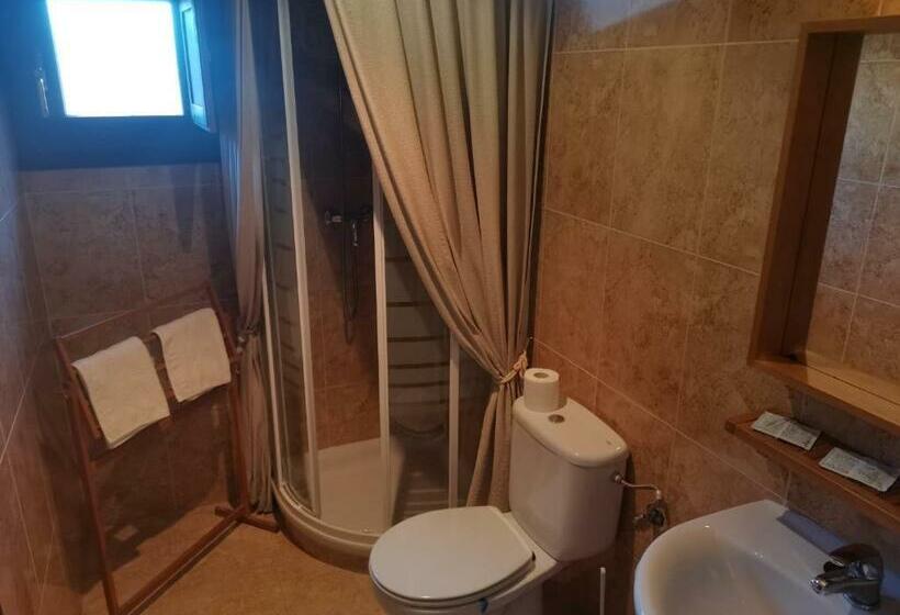 غرفة قياسية, Posada De Cabra