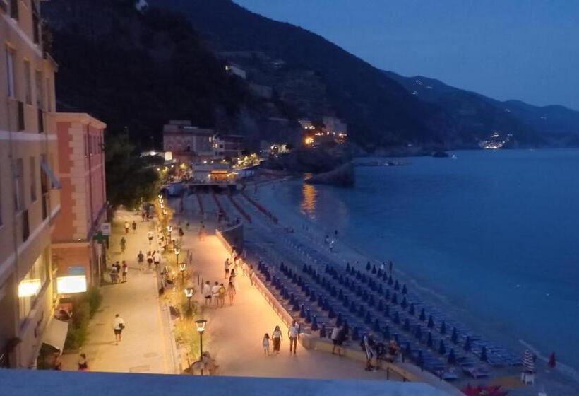 اتاق لوکس با چشم‌انداز دریا, La Terrazza Sul Mare Affittacamere
