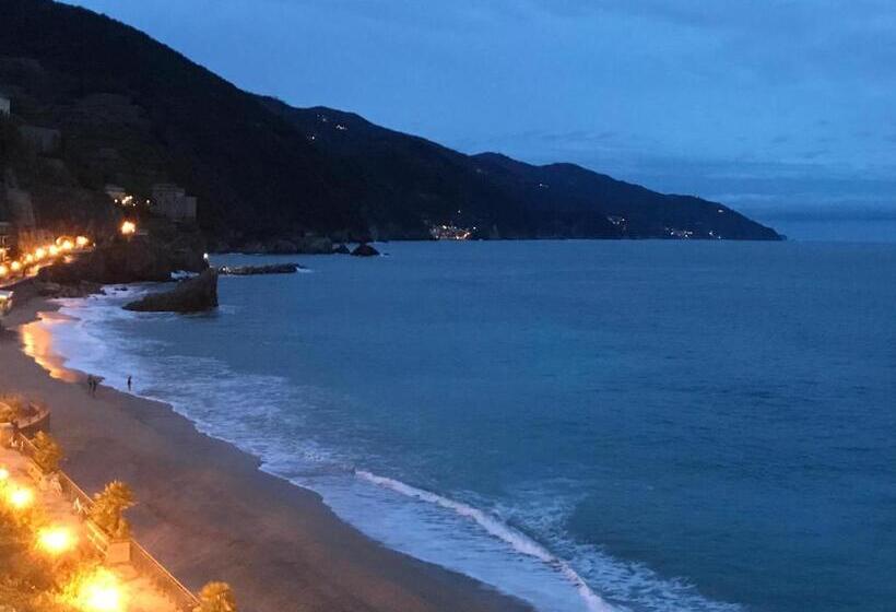 اتاق لوکس با چشم‌انداز دریا, La Terrazza Sul Mare Affittacamere