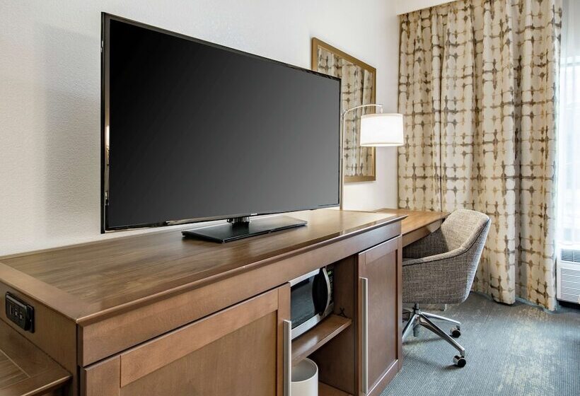 اتاق استاندارد با 2 تخت دوبل, Hampton Inn & Suites Newport/cincinnati