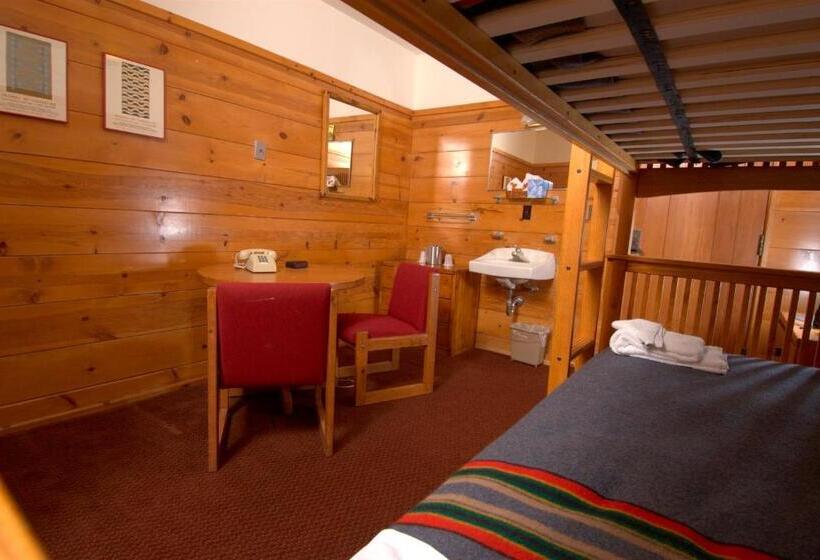 Habitación Estándar con Literas Baño Compartido, Timberline Lodge