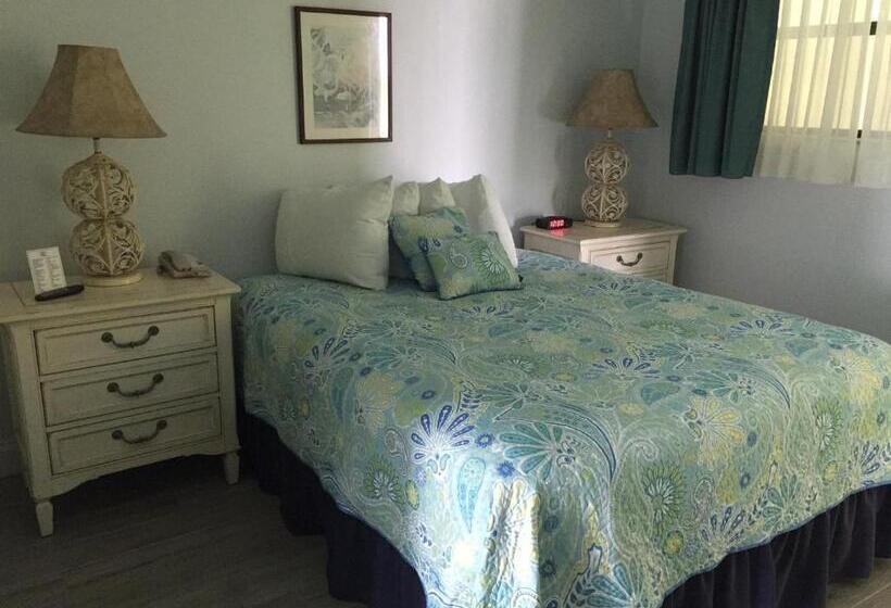 풀장 전망 스위트, Tuckaway Shores Resort