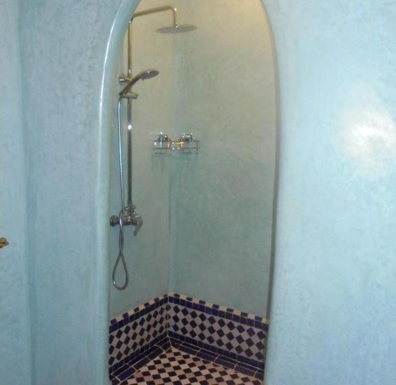 اتاق اجرایی سه نفره, Riad Villa Sidi Baba