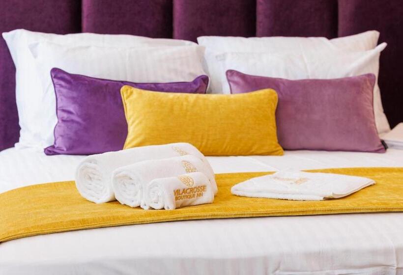 اتاق لوکس با تخت بزرگ, Vilacrosse Boutique Inn