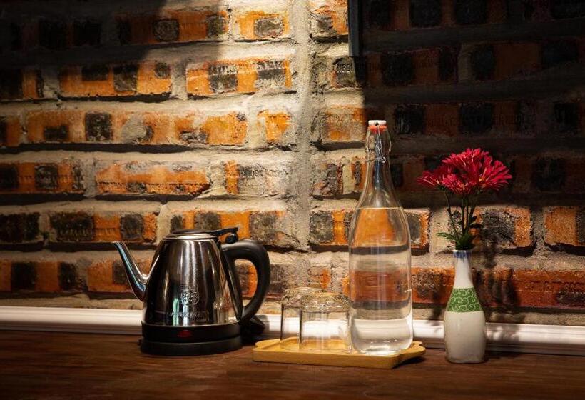 اتاق استاندارد سه تخته با چشم‌انداز باغ, Catba Spring Homestay