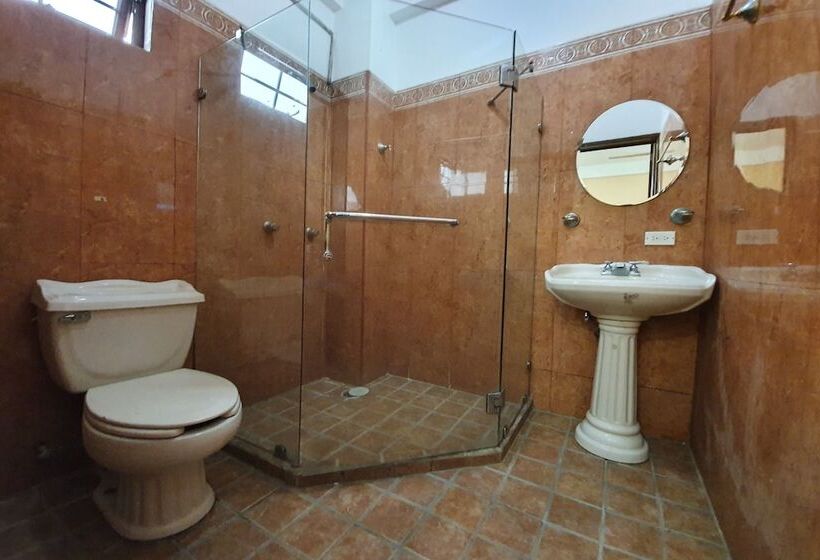 Quarto Estandar, Colonos Los Cabos