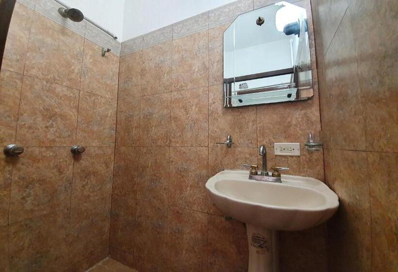 Quarto Estandar, Colonos Los Cabos