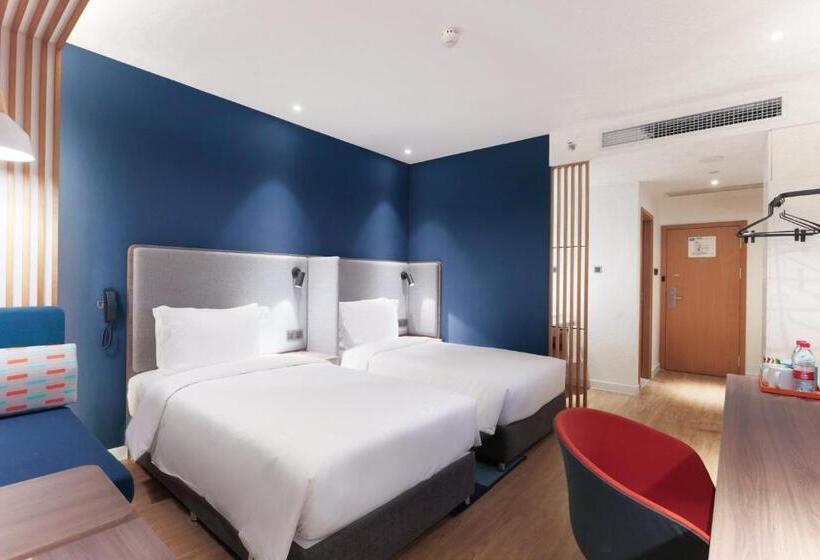 Номер Стандарт, Holiday Inn Express Jiuzhaigou,only 600 Meters To Jiuzhaigou Park, An Ihg