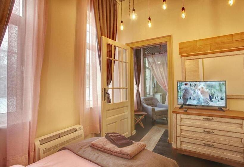 سوییت لوکس, Boutique Guest House Yes For You