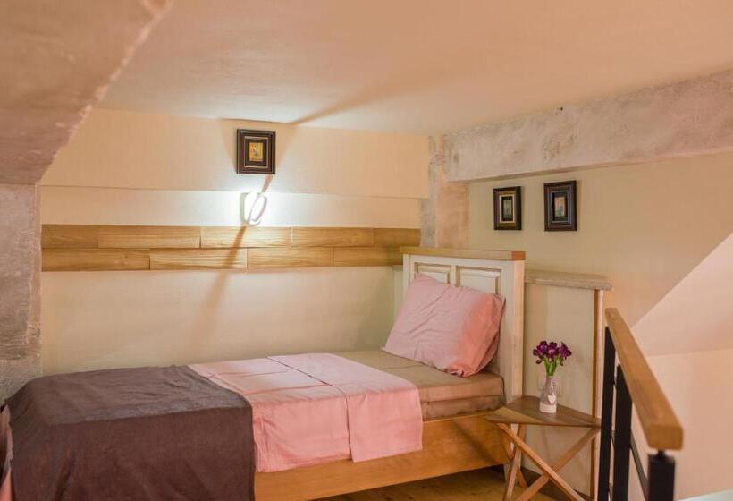 سوییت اجرایی, Boutique Guest House Yes For You