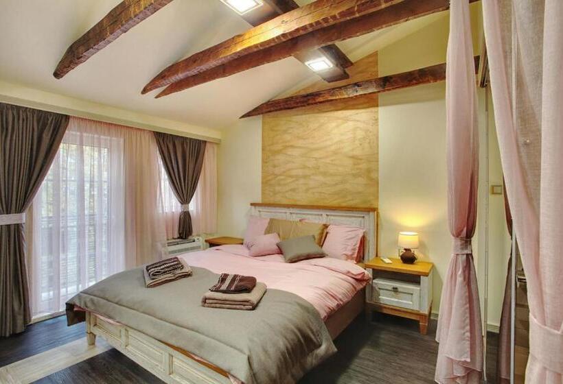 اتاق لوکس با بالکن, Boutique Guest House Yes For You